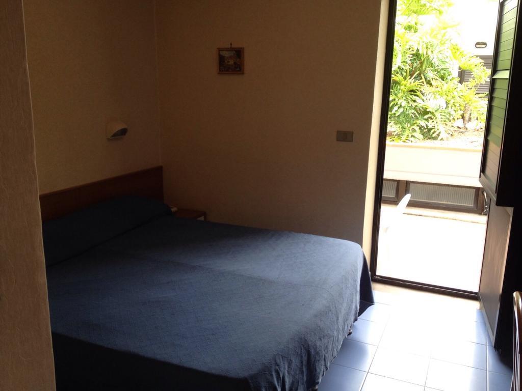 Hotel B&B Marina 卡帕乔-帕埃斯图姆 外观 照片