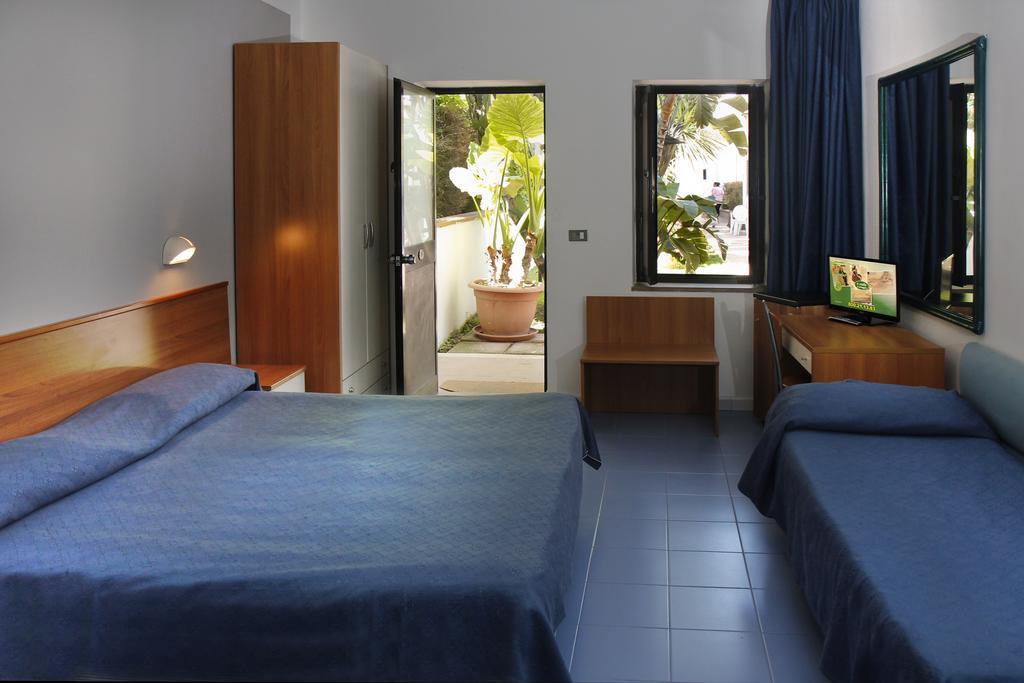 Hotel B&B Marina 卡帕乔-帕埃斯图姆 外观 照片